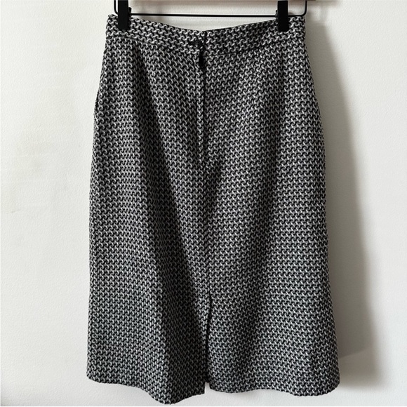 CLASSIC DIRECTIONS | Women’s Pencil Skirt with pockets size 10 - Picture 4 of 9